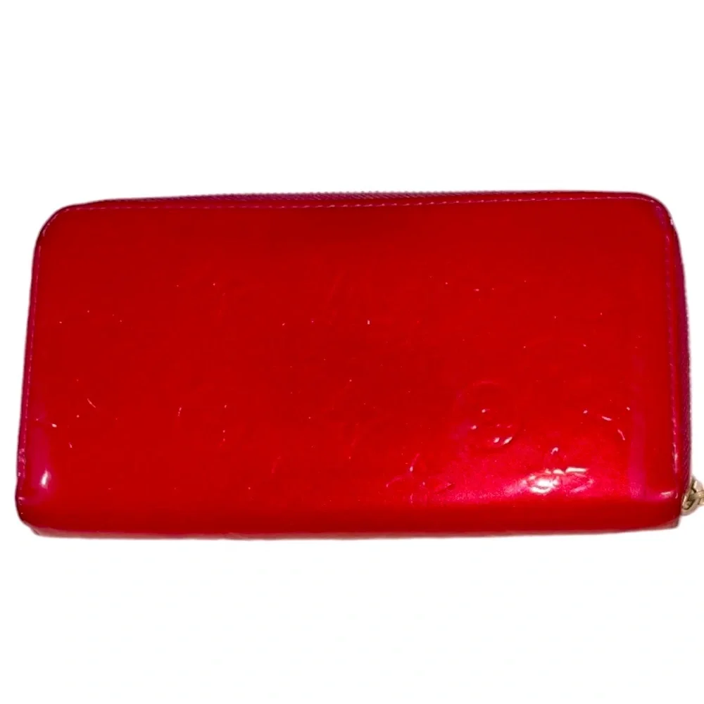 Louis Vuitton Red Embossed Wallet - Picture 10 of 16